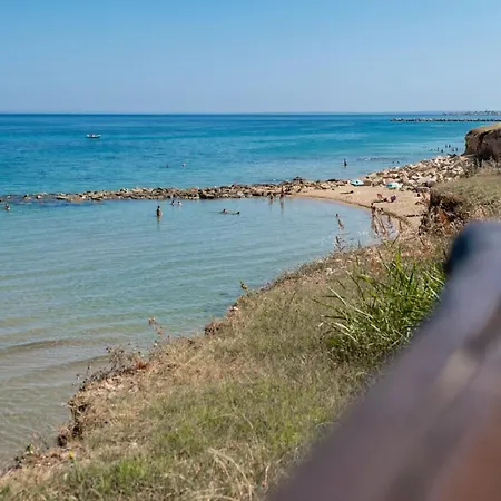 Vera's White Pearl Sea View - Siciliavacanza 펜션 아볼라