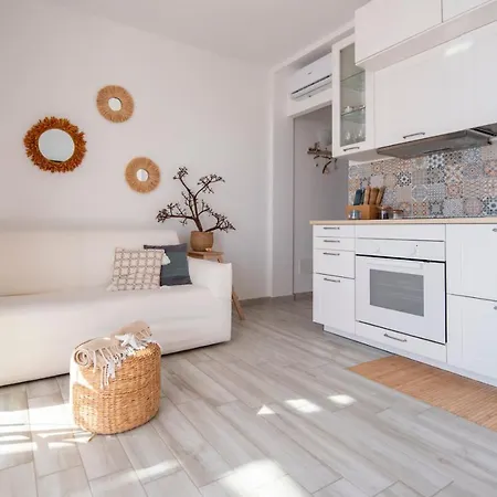 Vera's White Pearl Sea View - Siciliavacanza Holiday home